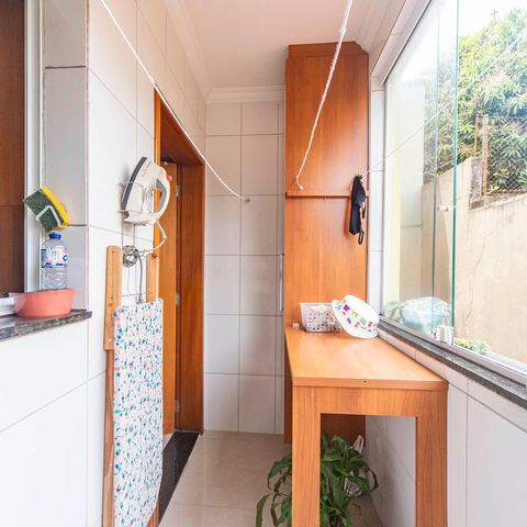 Casa para alugar com 190m², 3 quartos e 3 vagas Casa para alugar com 190m², 3 quartos e 3 vagasVista da Varanda da Cozinha