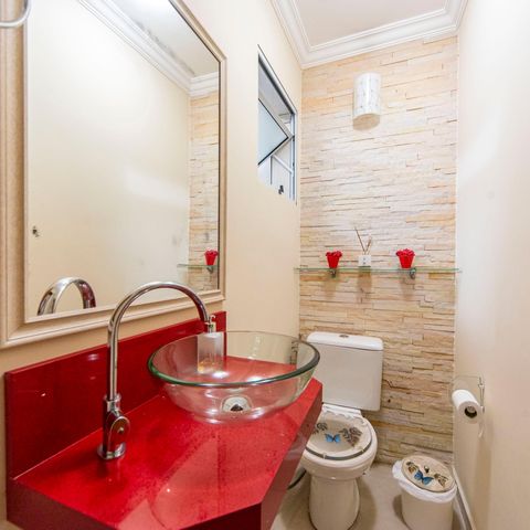 Casa para alugar com 190m², 3 quartos e 3 vagas Casa para alugar com 190m², 3 quartos e 3 vagasLavabo