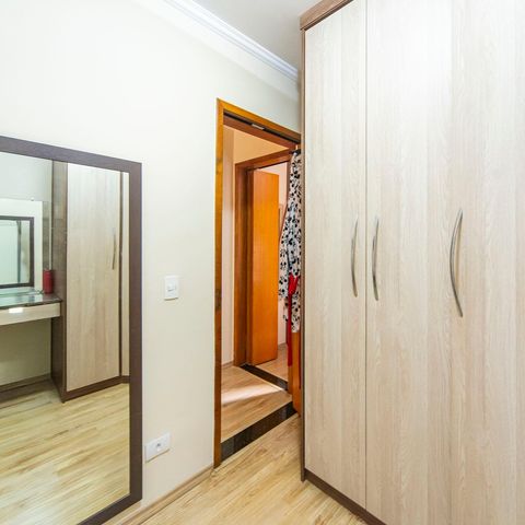 Casa para alugar com 190m², 3 quartos e 3 vagas Casa para alugar com 190m², 3 quartos e 3 vagasQuarto 1