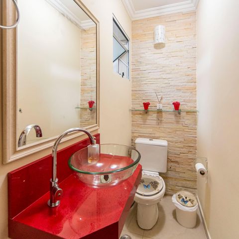Casa para alugar com 190m², 3 quartos e 3 vagas Casa para alugar com 190m², 3 quartos e 3 vagasLavabo