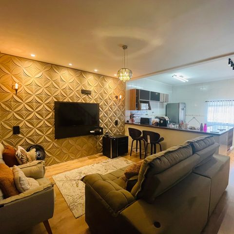 Casa à venda com 80m², 2 quartos e 1 vaga Casa à venda com 80m², 2 quartos e 1 vagaSala 1