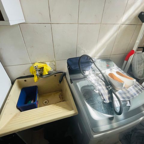 Casa à venda com 80m², 2 quartos e 1 vaga Casa à venda com 80m², 2 quartos e 1 vagaÁrea de Serviço