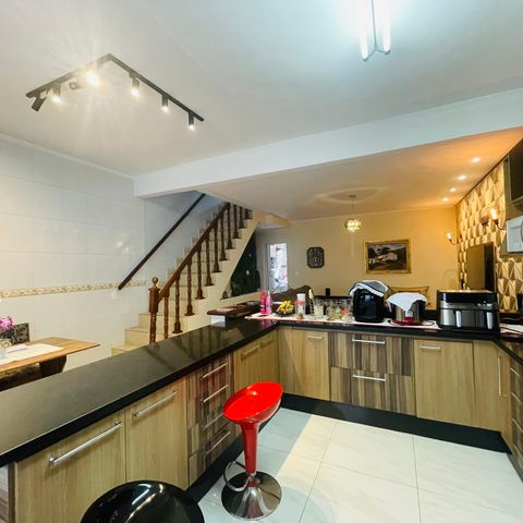 Casa à venda com 80m², 2 quartos e 1 vaga Casa à venda com 80m², 2 quartos e 1 vagaCozinha 1