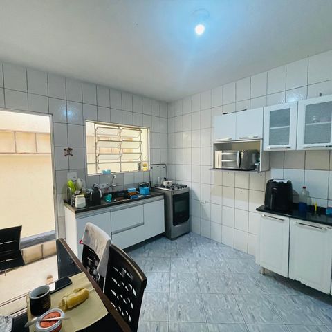 Casa à venda com 80m², 2 quartos e 1 vaga Casa à venda com 80m², 2 quartos e 1 vagaCozinha 2