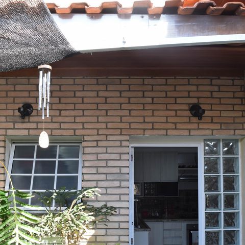 Casa à venda com 252m², 4 quartos e 3 vagas Casa à venda com 252m², 4 quartos e 3 vagasÁrea comum