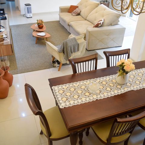 Casa à venda com 252m², 4 quartos e 3 vagas