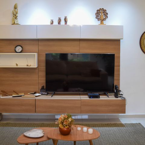 Casa à venda com 252m², 4 quartos e 3 vagas Casa à venda com 252m², 4 quartos e 3 vagasSala