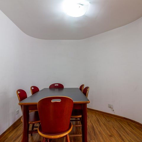 Studio à venda com 49m², 1 quarto e 1 vaga Studio à venda com 49m², 1 quarto e 1 vagaSala