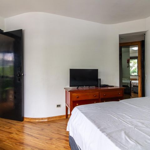 Studio à venda com 49m², 1 quarto e 1 vaga Studio à venda com 49m², 1 quarto e 1 vagaSuíte