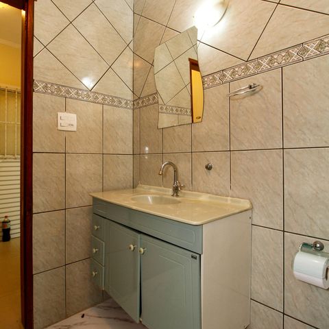 Casa à venda com 280m², 4 quartos e 2 vagasBanheiro Social 1