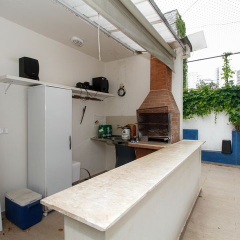 Casa à venda com 280m², 4 quartos e 2 vagasVaranda Gourmet