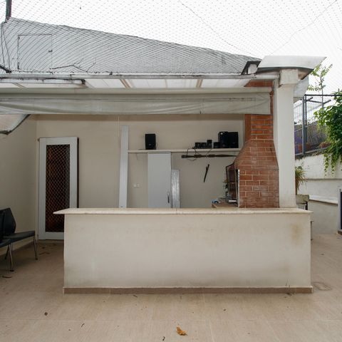Casa à venda com 280m², 4 quartos e 2 vagasVaranda Gourmet