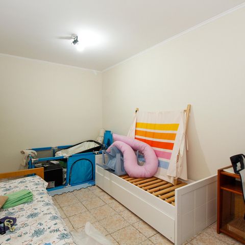 Casa à venda com 280m², 4 quartos e 2 vagasQuarto 2