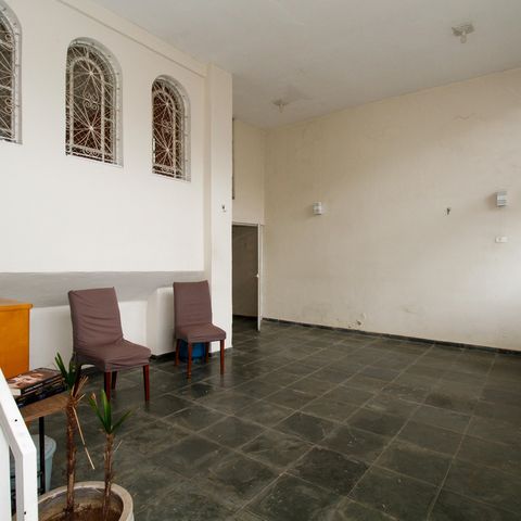 Casa à venda com 280m², 4 quartos e 2 vagasEntrada e Garagem