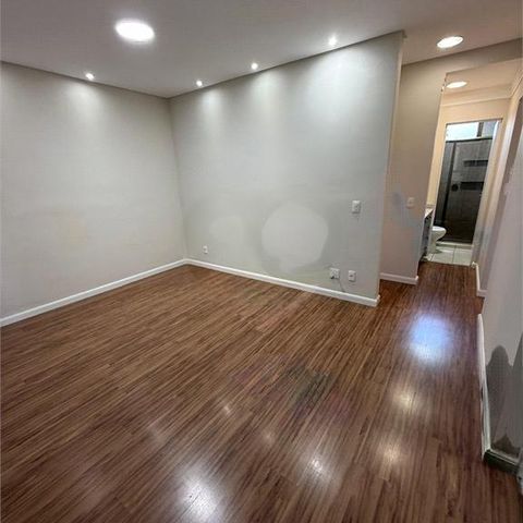 Apartamento à venda com 56m², 2 quartos e 1 vaga