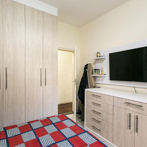 Casa à venda com 160m², 3 quartos e 3 vagas Casa à venda com 160m², 3 quartos e 3 vagasSuíte
