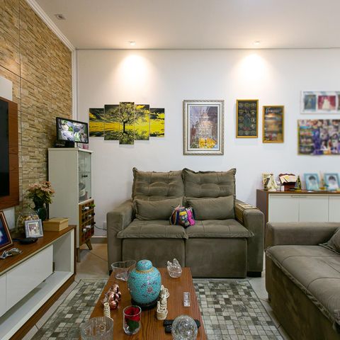 Casa à venda com 160m², 3 quartos e 3 vagas Casa à venda com 160m², 3 quartos e 3 vagasSala