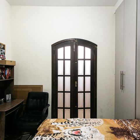 Casa à venda com 160m², 3 quartos e 3 vagas Casa à venda com 160m², 3 quartos e 3 vagasQuarto 1