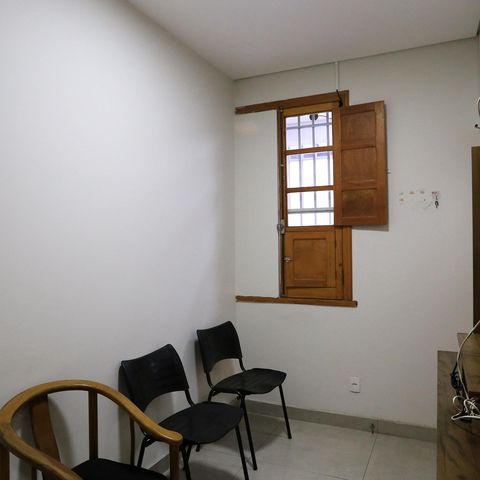 Apartamento à venda com 123m², 5 quartos e 1 vaga Apartamento à venda com 123m², 5 quartos e 1 vagaSala