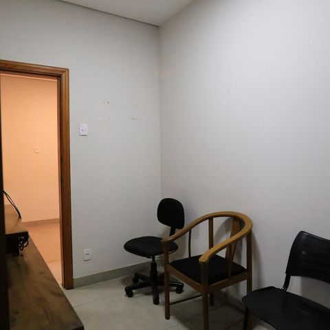 Apartamento à venda com 123m², 5 quartos e 1 vaga Apartamento à venda com 123m², 5 quartos e 1 vagaSala