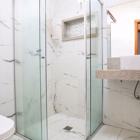 Apartamento à venda com 123m², 5 quartos e 1 vaga Apartamento à venda com 123m², 5 quartos e 1 vagaBanheiro