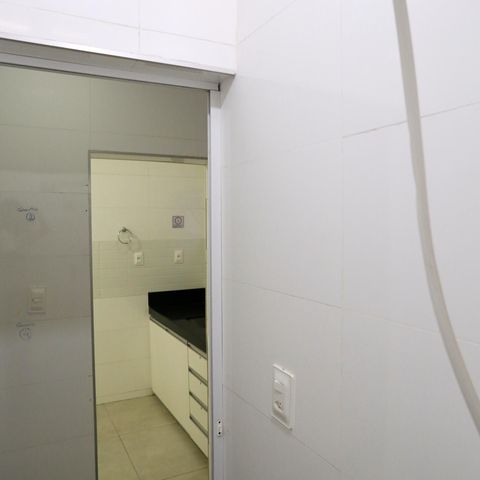 Apartamento à venda com 123m², 5 quartos e 1 vaga Apartamento à venda com 123m², 5 quartos e 1 vagaBanheiro de serviço