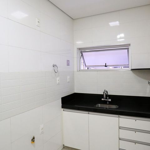 Apartamento à venda com 123m², 5 quartos e 1 vaga Apartamento à venda com 123m², 5 quartos e 1 vagaCozinha