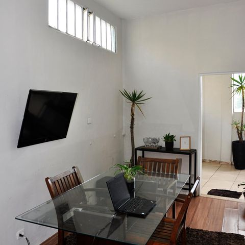 Casa à venda com 231m², 2 quartos e 2 vagas Casa à venda com 231m², 2 quartos e 2 vagasDetalhe - Sala de Jantar