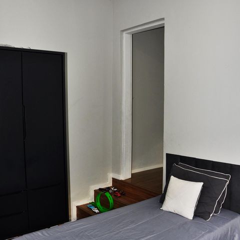 Casa à venda com 231m², 2 quartos e 2 vagas Casa à venda com 231m², 2 quartos e 2 vagasDetalhe - Quarto 02