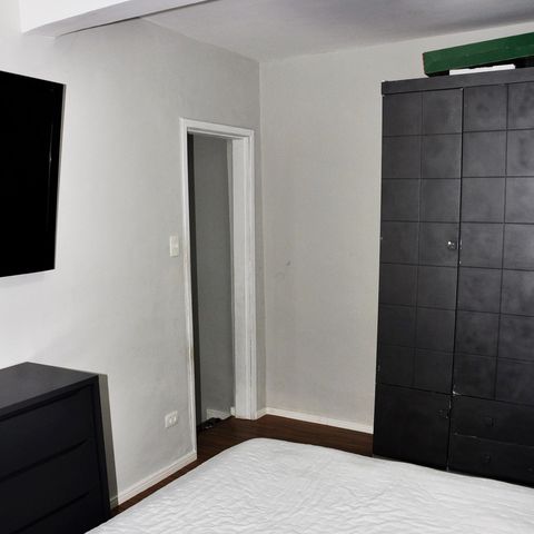 Casa à venda com 231m², 2 quartos e 2 vagas Casa à venda com 231m², 2 quartos e 2 vagasDetalhe - Quarto 01