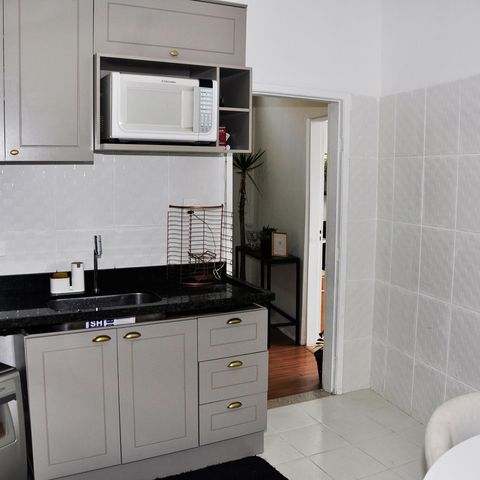 Casa à venda com 231m², 2 quartos e 2 vagas Casa à venda com 231m², 2 quartos e 2 vagasDetalhe - Cozinha