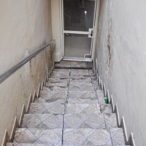 Casa à venda com 231m², 2 quartos e 2 vagas Casa à venda com 231m², 2 quartos e 2 vagasCasa 02