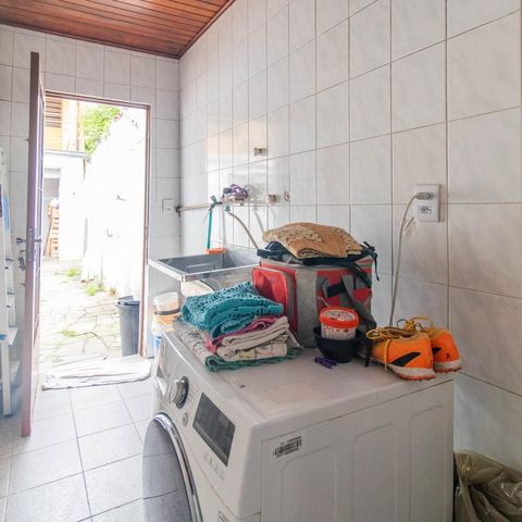 Casa para alugar com 170m², 3 quartos e 4 vagasCozinha e Área de Serviço
