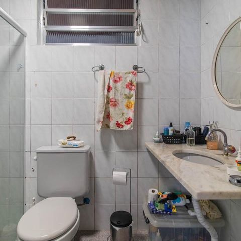 Casa para alugar com 170m², 3 quartos e 4 vagasBanheiro Social