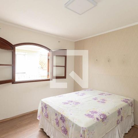 Casa à venda com 120m², 4 quartos e 2 vagas
