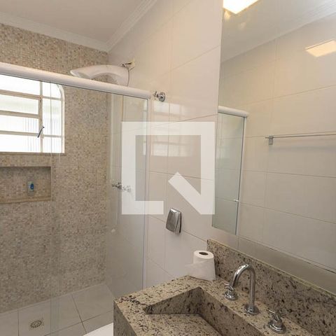 Casa à venda com 120m², 4 quartos e 2 vagas