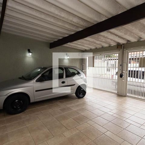 Casa à venda com 120m², 4 quartos e 2 vagas