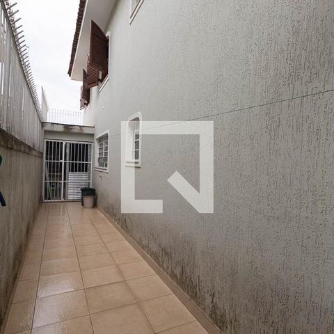 Casa à venda com 120m², 4 quartos e 2 vagas