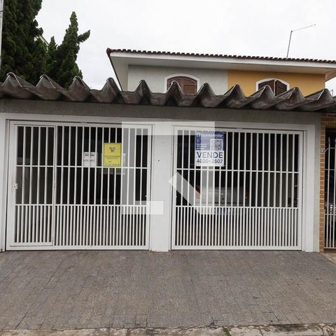Casa à venda com 120m², 4 quartos e 2 vagas