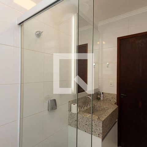Casa à venda com 120m², 4 quartos e 2 vagas