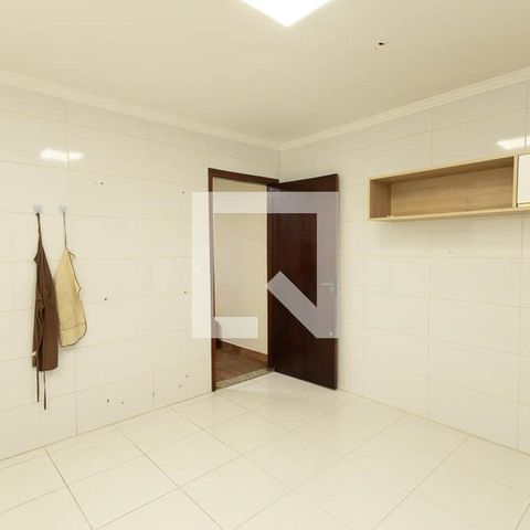 Casa à venda com 120m², 4 quartos e 2 vagas