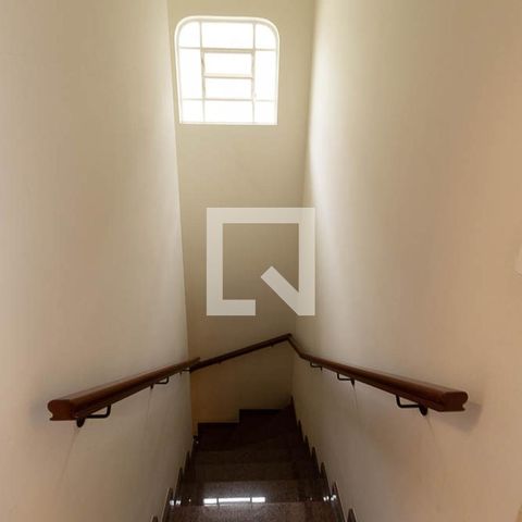 Casa à venda com 120m², 4 quartos e 2 vagas