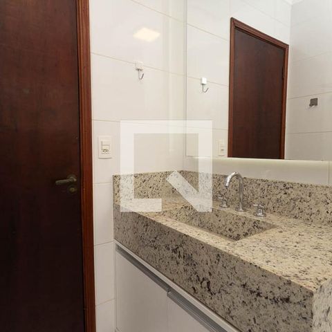Casa à venda com 120m², 4 quartos e 2 vagas