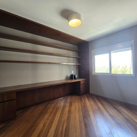 Apartamento à venda com 213m², 4 quartos e 4 vagas