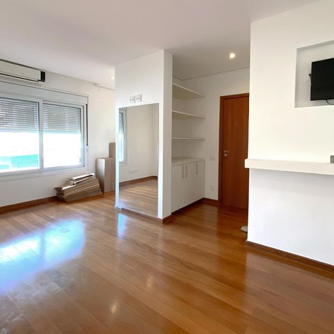 Casa de condomínio à venda com 348m², 4 quartos e 4 vagasSuite 2