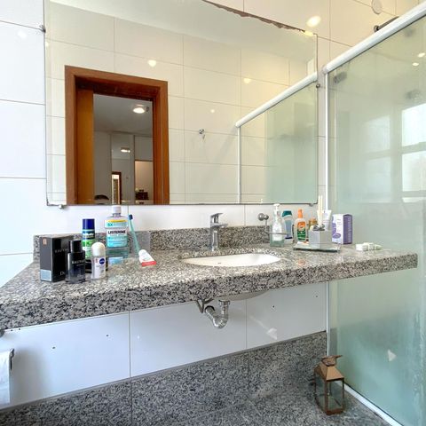 Casa de condomínio à venda com 348m², 4 quartos e 4 vagasBanheiro da Suíte 3