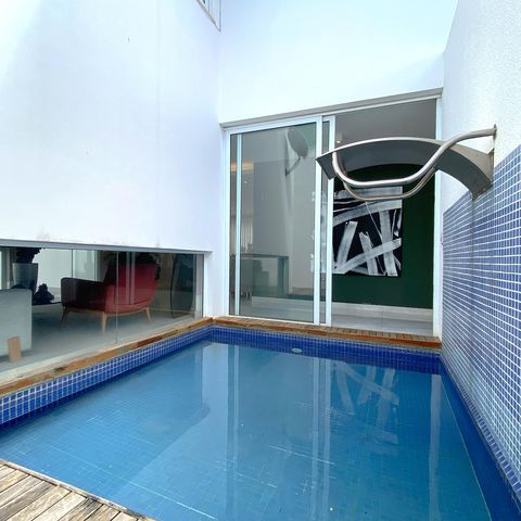 Casa de condomínio à venda com 348m², 4 quartos e 4 vagasPiscina 2