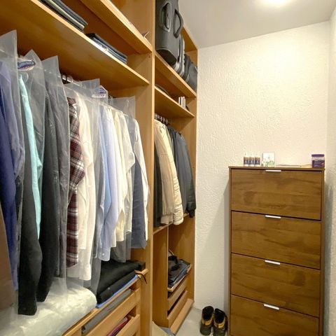 Casa de condomínio à venda com 348m², 4 quartos e 4 vagasCloset da Suite 3