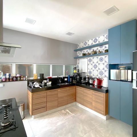 Casa de condomínio à venda com 348m², 4 quartos e 4 vagasCozinha