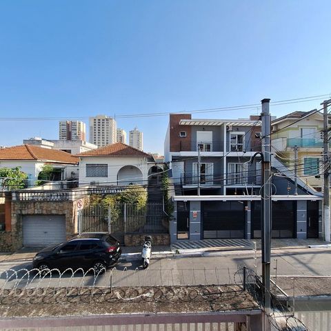 Casa à venda com 240m², 3 quartos e 3 vagas Casa à venda com 240m², 3 quartos e 3 vagasVista Sacada Quarto 1